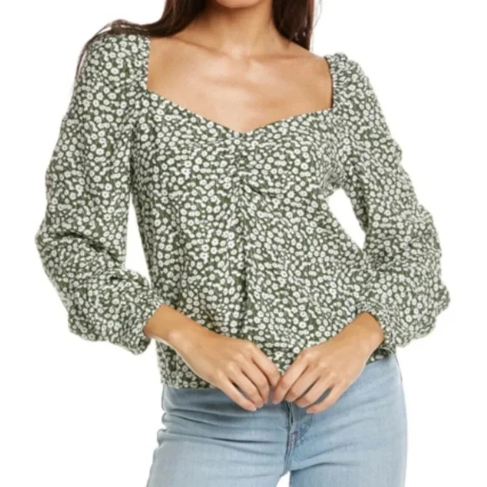 Boden Sweetheart Neckline Slight Puff Long-Sleeve Blouse Size 2